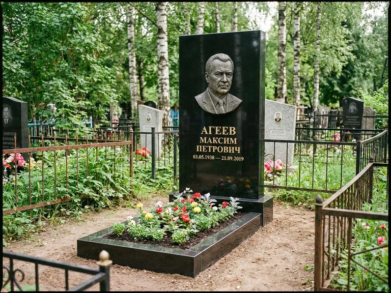 Памятник с барельефом — выполненная работа 1 в Красноярске