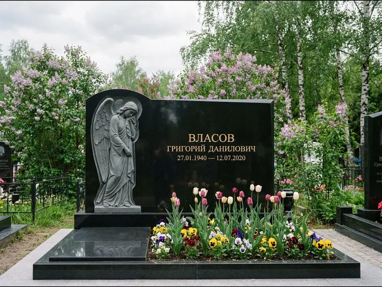 Памятник с барельефом — выполненная работа 3 в Красноярске