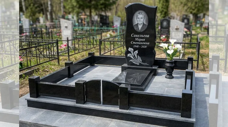 Памятник с гравировкой калл — выполненная работа «Савельева» в Красноярске