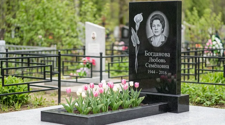Памятник с гравировкой калл — выполненная работа «Богданова» в Красноярске