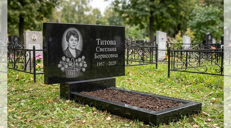 Памятник с гравировкой тюльпанов — выполненная работа «Титова» в Красноярске