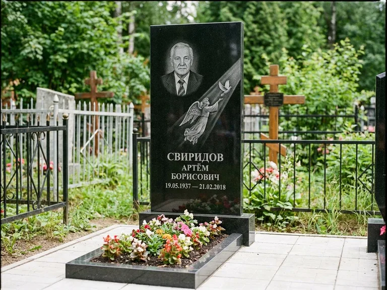 Памятник с гравировкой ангела — гравировка ангела с голубем по диагонали стелы, работа «Свиридов» в Красноярске