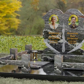 Памятник на могилу П115