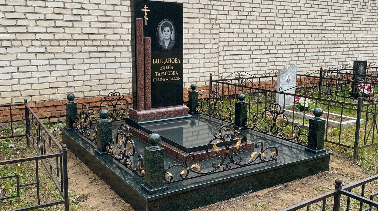 Пример дизайна: Комбинированный памятник с крестом — фото и цена